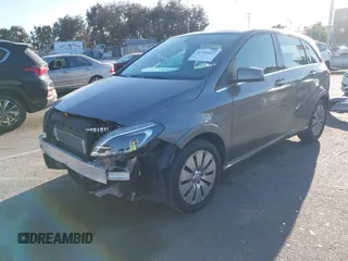 2014 Mercedes-Benz B Electric Drive with VIN WDDVP9AB6EJ003997, listed as a IAAI auction lot 41709622 with 28,646 mi miles and . Bid and sale history available at DreamBid. Image 2.