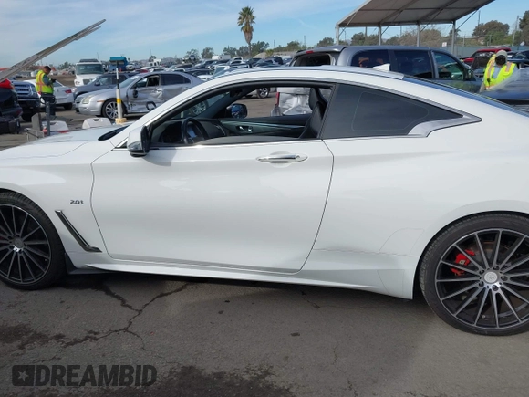 2018 Infiniti Q60 Luxe with VIN JN1CV7EK6JM200248, listed as a IAAI auction lot 41383059 with 55,459 mi miles and . Bid and sale history available at carsss.com. Image 13.
