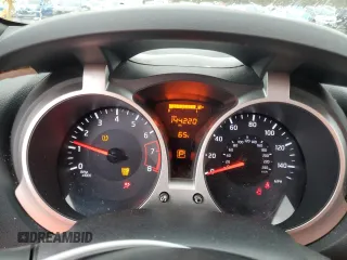 2017 Nissan Juke SV z VIN JN8AF5MV9HT750503, wystawiony jako Copart lot #51693995 z przebiegiem 144 220 mil mil oraz Szkody całkowita. Historia ofert i sprzedaży dostępna na DreamBid. Obrazek 9.