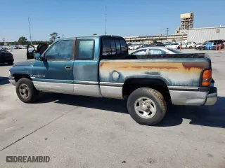 1995 Dodge Ram 1500 with VIN 3B7HC13Z3SG707473, listed as a Copart auction lot 77625584 with 220,298 mi miles and Clean Title. Bid and sale history available at carsss.com. Image 2.