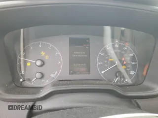 2024 Toyota Corolla LE z VIN 5YFB4MDE9RP116889, wystawiony jako Copart lot #52676425 z przebiegiem 20 086 mil mil oraz Szkoda całkowita • Salvage title. Historia ofert i sprzedaży dostępna na DreamBid. Obrazek 9.