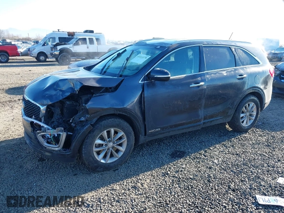 2018 Kia Sorento LX V6 with VIN 5XYPGDA54JG370844, listed as a IAAI auction lot 41412278 with 105,916 mi miles. Bid and sale history available at carsss.com. Image 17.