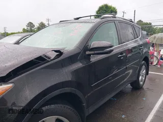 2013 Toyota RAV4 XLE z VIN 2T3RFREV0DW079010, wystawiony jako IAAI lot #42263158 z przebiegiem 96 936 mil mil oraz . Historia ofert i sprzedaży dostępna na DreamBid. Obrazek 14.