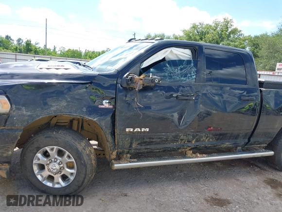 2023 Ram 2500 Laramie с VIN 3C6UR5FL2PG567670, выставлен на аукционе IAAI как лот 42231743 с пробегом 108 957 миль миль и . История ставок и продаж доступна на DreamBid. Изображение 6.