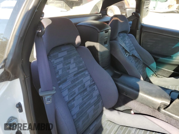 1994 Toyota MR2 z VIN JT2SW21M0R0021425, wystawiony jako Copart lot #83372474 z przebiegiem 233 885 mil mil oraz Szkoda całkowita • Salvage title. Historia ofert i sprzedaży dostępna na DreamBid. Obrazek 10.