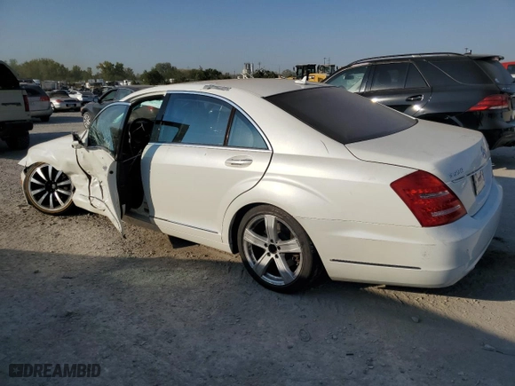 2011 Mercedes-Benz S-Class S 550 with VIN WDDNG8GB8BA388816, listed as a Copart auction lot 75300784 with 108,449 mi miles and Salvage Title. Bid and sale history available at carsss.com. Image 2.