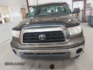 2007 Toyota Tundra SR5 with VIN 5TFBT54137X006800, listed as a IAAI auction lot 42061641 with 186,139 mi miles and . Bid and sale history available at DreamBid. Image 12.