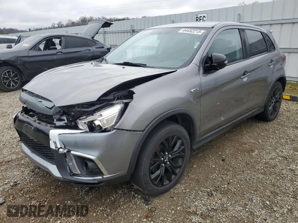2019 Mitsubishi Outlander ES z VIN JA4AR3AUXKU019125, wystawiony jako Copart lot #44452215 z przebiegiem 39 098 mil mil oraz Szkody całkowita. Historia ofert i sprzedaży dostępna na DreamBid. Obrazek 1.