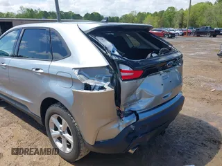 2020 Ford Edge SE z VIN 2FMPK3G90LBA58977, wystawiony jako IAAI lot #42007572 z przebiegiem 36 564 mil mil oraz . Historia ofert i sprzedaży dostępna na DreamBid. Obrazek 6.