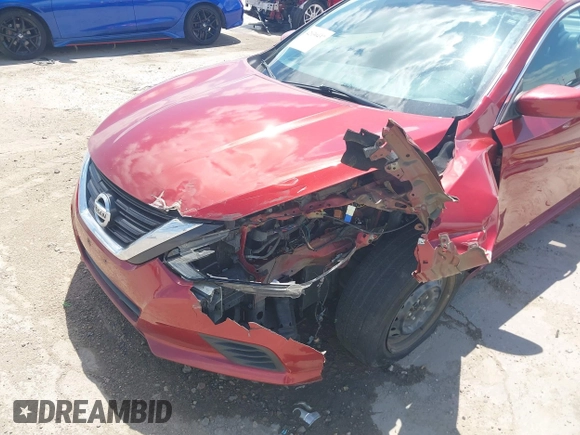 2016 Nissan Altima S with VIN 1N4AL3AP7GN327989, listed as a IAAI auction lot 42030437 with 92,586 mi miles and . Bid and sale history available at carsss.com. Image 6.