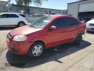 2009 Chevrolet Aveo 1LT z VIN KL1TD56E69B642569, wystawiony jako Copart lot #56905535 z przebiegiem 77 263 mil mil oraz Szkoda całkowita • Salvage title. Historia ofert i sprzedaży dostępna na DreamBid. Obrazek 1.