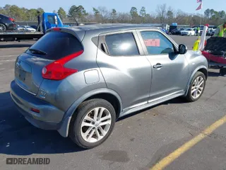 2012 Nissan Juke SL with VIN JN8AF5MR2CT101590, listed as a IAAI auction lot 41424682 with 137,000 mi miles. Bid and sale history available at carsss.com. Image 4.