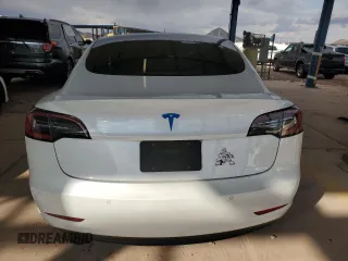 2022 Tesla Model 3 Long Range with VIN 5YJ3E1EB7NF296285, listed as a Copart auction lot 43058565 with 70,946 mi miles and Salvage Title. Bid and sale history available at carsss.com. Image 6.