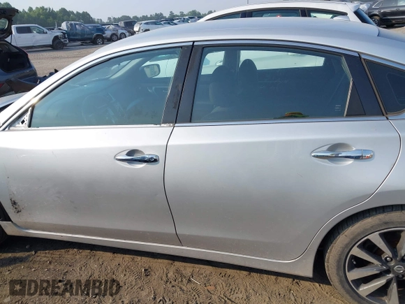 2017 Nissan Altima S with VIN 1N4AL3AP1HC165421, listed as a IAAI auction lot 42560929 with 168,736 mi miles and . Bid and sale history available at DreamBid. Image 15.