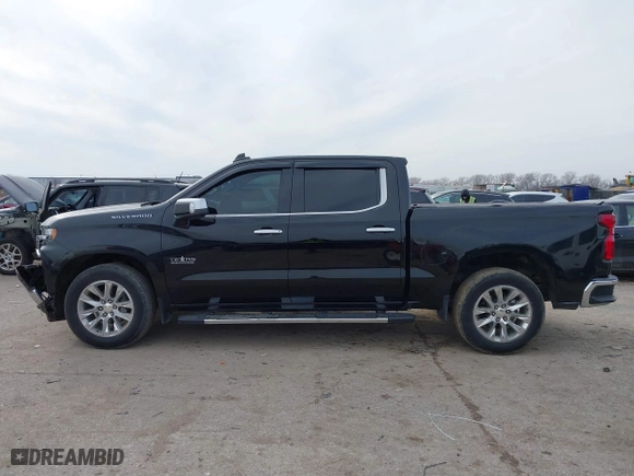 2019 Chevrolet Silverado 1500 LTZ with VIN 1GCPWEED6KZ169282, listed as a IAAI auction lot 41576653 with 81,324 mi miles. Bid and sale history available at carsss.com. Image 14.