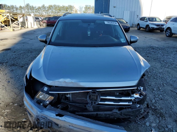 2020 Volkswagen Tiguan S z VIN 3VV0B7AXXLM102942, wystawiony jako Copart lot #79536254 z przebiegiem 53 069 mil mil oraz Szkoda całkowita • Salvage title. Historia ofert i sprzedaży dostępna na DreamBid. Obrazek 5.