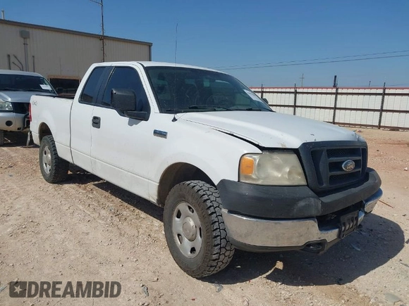 2005 Ford F-150 XLT with VIN 1FTPX14505NA67097, listed as a IAAI auction lot 42012449 with 192,258 mi miles. Bid and sale history available at carsss.com. Image 1.
