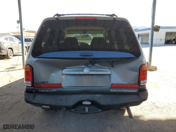 1999 Mercury Mountaineer with VIN 4M2ZU55P0XUJ06301, listed as a Copart auction lot 81357924 with 181,750 mi miles and Salvage Title. Bid and sale history available at carsss.com. Image 6.