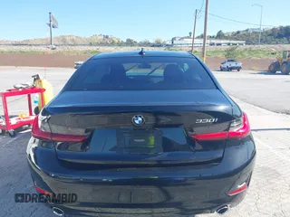 2021 BMW 3 Series 330i с VIN 3MW5R1J08M8B59664, выставлен на аукционе IAAI как лот 41985489 с пробегом 30 514 миль миль и . История ставок и продаж доступна на DreamBid. Изображение 16.