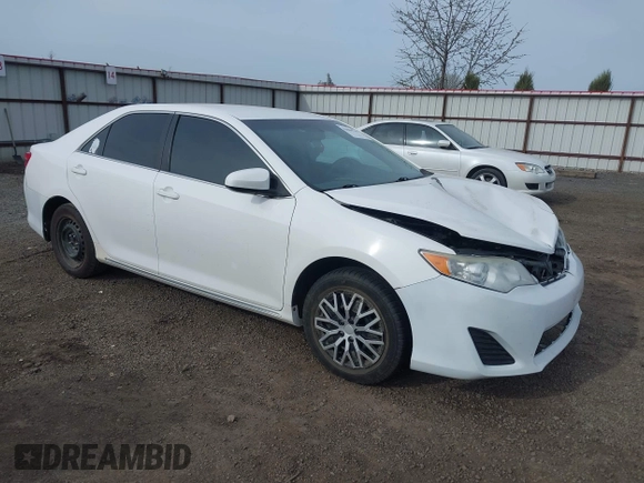 2013 Toyota Camry L with VIN 4T1BF1FK6DU269362, listed as a IAAI auction lot 42004165 with 184,876 mi miles. Bid and sale history available at carsss.com. Image 1.