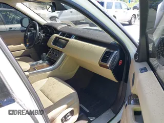 2016 Land Rover Range Rover Sport Dynamic with VIN SALWR2EF5GA582800, listed as a IAAI auction lot 42201483 with 136,270 mi miles and . Bid and sale history available at DreamBid. Image 5.