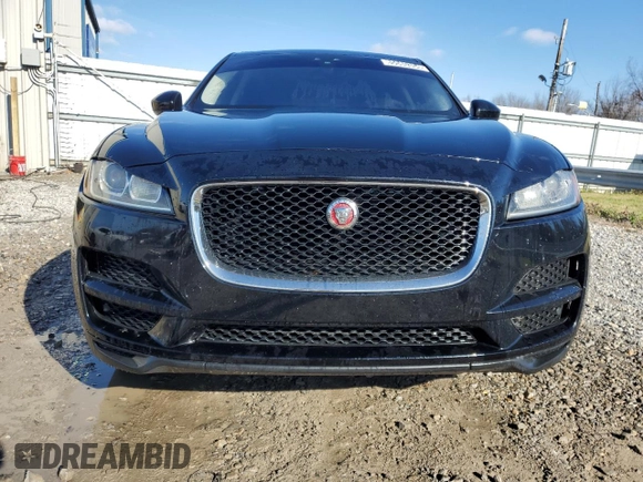2017 Jaguar F-Pace 35t with VIN SADCS2BV3HA056133, listed as a Copart auction lot 85580354 with 92,504 mi miles and Clean Title. Bid and sale history available at DreamBid. Image 5.