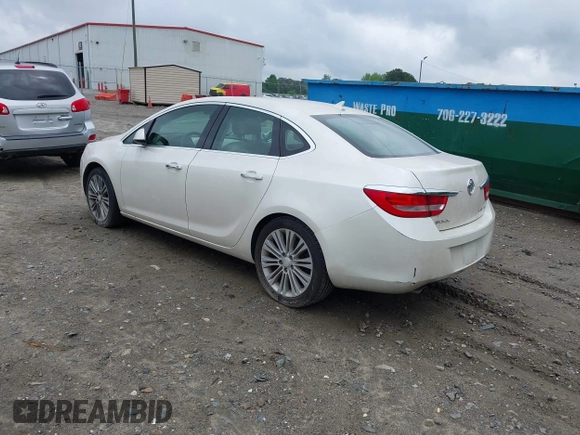 2014 Buick Verano with VIN 1G4PP5SK2E4145963, listed as a IAAI auction lot 42104486 with 121,151 mi miles. Bid and sale history available at carsss.com. Image 3.