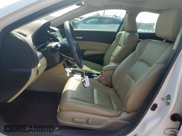 2017 Acura ILX Premium z VIN 19UDE2F77HA010678, wystawiony jako Copart lot #57579905 z przebiegiem 131 237 mil mil oraz Szkoda całkowita • Salvage title. Historia ofert i sprzedaży dostępna na DreamBid. Obrazek 7.