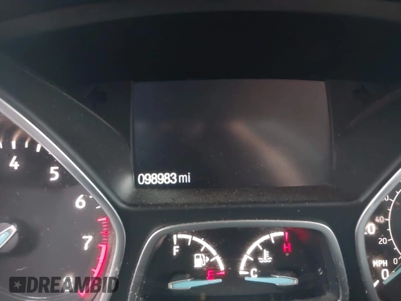 2019 Ford Escape SE with VIN 1FMCU0GD2KUC21987, listed as a IAAI auction lot 41463458 with 98,983 mi miles. Bid and sale history available at carsss.com. Image 15.