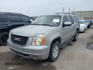 2007 GMC Yukon XL SLT with VIN 1GKFC160X7J311913, listed as a IAAI auction lot 41804518 with 188,458 mi miles. Bid and sale history available at carsss.com. Image 2.