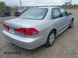 2002 Honda Accord LX z VIN 1HGCG16402A048301, wystawiony jako IAAI lot #42196218 z przebiegiem 254 138 mil mil oraz . Historia ofert i sprzedaży dostępna na DreamBid. Obrazek 4.