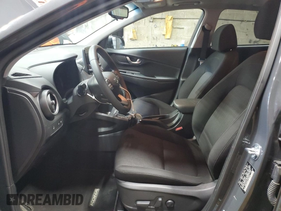 2023 Hyundai Kona SEL with VIN KM8K3CAB1PU983870, listed as a Copart auction lot 54140665 with 9,518 mi miles and Salvage Title. Bid and sale history available at DreamBid. Image 7.