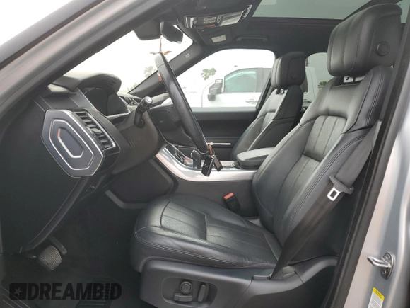 2018 Land Rover Range Rover Sport HSE with VIN SALWR2RV2JA807778, listed as a Copart auction lot 50523105 with 30,656 mi miles and Salvage Title. Bid and sale history available at DreamBid. Image 7.