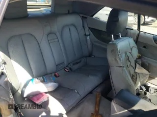 2003 Mercedes-Benz CLK 320 z VIN WDBLK65GX3T132846, wystawiony jako Copart lot #58442175 z przebiegiem 165 580 mil mil oraz Szkoda całkowita • Salvage title. Historia ofert i sprzedaży dostępna na DreamBid. Obrazek 10.