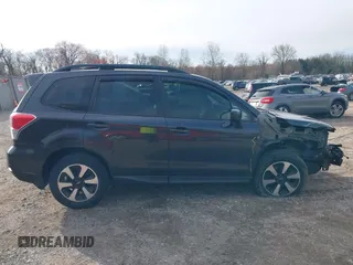 2018 Subaru Forester Premium with VIN JF2SJAGC0JH452501, listed as a IAAI auction lot 41871403 with 65,412 mi miles. Bid and sale history available at carsss.com. Image 13.