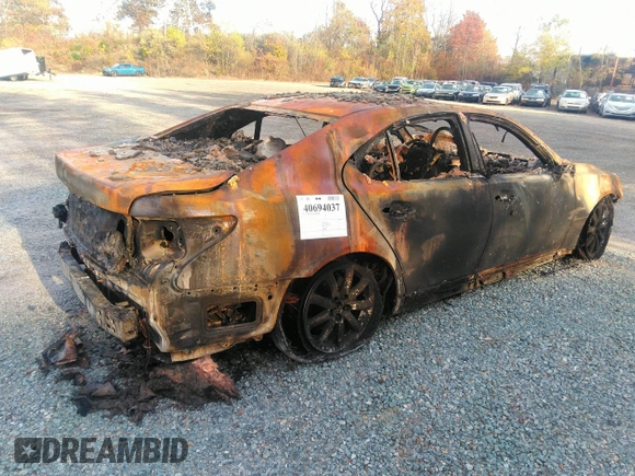 2008 Lexus LS 460 z VIN JTHBL46F385070995, wystawiony jako IAAI lot #40694037 z przebiegiem Nie podano mil oraz . Historia ofert i sprzedaży dostępna na DreamBid. Obrazek 4.