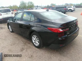 2025 Toyota Camry LE with VIN 4T1DAACK0SU509160, listed as a IAAI auction lot 42141098 with 17,028 mi miles and . Bid and sale history available at DreamBid. Image 3.