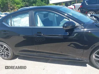 2025 Nissan Sentra SR with VIN 3N1AB8DV3SY306687, listed as a IAAI auction lot 42092165 with 3,676 mi miles and . Bid and sale history available at DreamBid. Image 13.