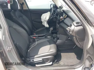 2015 MINI Hardtop 4 Door with VIN WMWXS5C56FT830418, listed as a IAAI auction lot 42132285 with 111,428 mi miles and . Bid and sale history available at DreamBid. Image 5.