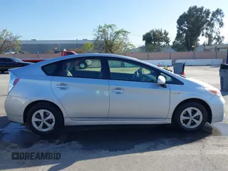 2015 Toyota Prius Four with VIN JTDKN3DU9F0416615, listed as a IAAI auction lot 41950208 with 281,519 mi miles and . Bid and sale history available at DreamBid. Image 13.