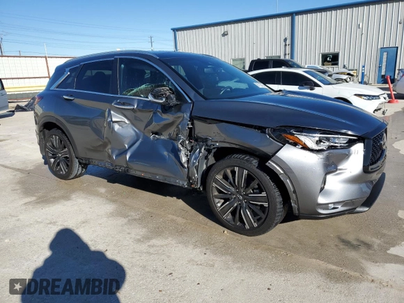 2022 Infiniti QX50 LUXE with VIN 3PCAJ5BA4NF107923, listed as a Copart auction lot 87130194 with 37,237 mi miles and Salvage Title. Bid and sale history available at carsss.com. Image 4.