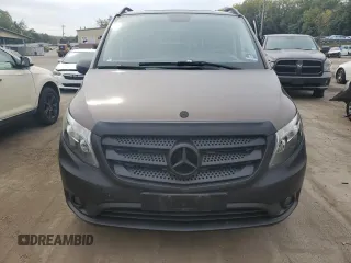 2017 Mercedes-Benz Metris Passenger z VIN WD4PG2EE8H3322704, wystawiony jako Copart lot #71613624 z przebiegiem 40 429 mil mil oraz Szkoda całkowita • Salvage title. Historia ofert i sprzedaży dostępna na DreamBid. Obrazek 5.