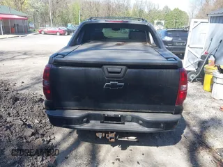 2011 Chevrolet Avalanche LS with VIN 3GNTKEE38BG141508, listed as a IAAI auction lot 42103252 with 107,997 mi miles and . Bid and sale history available at DreamBid. Image 17.