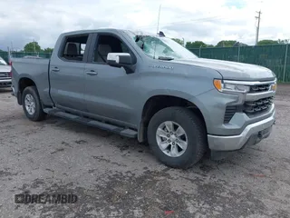 2025 Chevrolet Silverado 1500 LT z VIN 1GCUKDED0SZ216878, wystawiony jako IAAI lot #42435820 z przebiegiem 4 448 mil mil oraz . Historia ofert i sprzedaży dostępna na DreamBid. Obrazek 1.