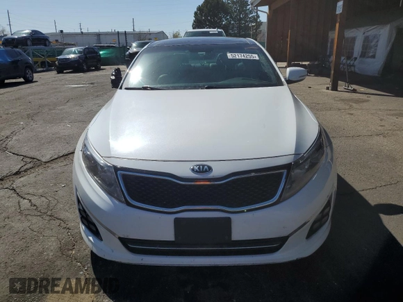 2014 Kia Optima SXL Turbo with VIN 5XXGR4A68EG280528, listed as a Copart auction lot 52174255 with 136,979 mi miles and Clean Title. Bid and sale history available at DreamBid. Image 5.