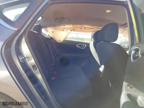 2017 Nissan Sentra SV with VIN 3N1AB7AP8HL714642, listed as a IAAI auction lot 40630182 with 70,681 mi miles. Bid and sale history available at carsss.com. Image 8.