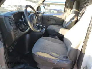 2005 Chevrolet Express Cargo Van with VIN 1GCFG15TX51223338, listed as a Copart auction lot 88510005 with 375,641 mi miles and Clean Title. Bid and sale history available at carsss.com. Image 7.