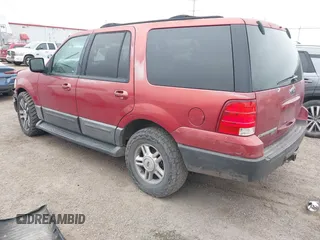 2004 Ford Expedition Special Service with VIN 1FMPU15L44LB86041, listed as a IAAI auction lot 41411675 with 1 mi miles. Bid and sale history available at carsss.com. Image 3.