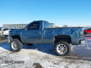 2012 Chevrolet Silverado 1500 LT with VIN 1GCNKSE02CZ306492, listed as a IAAI auction lot 41348986 with 129,750 mi miles. Bid and sale history available at carsss.com. Image 6.