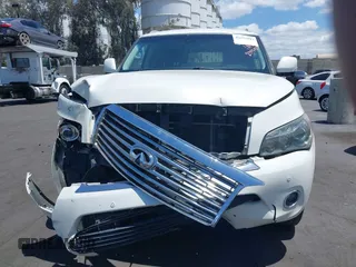 2014 Infiniti QX80 z VIN JN8AZ2NE2E9064865, wystawiony jako IAAI lot #42257893 z przebiegiem 240 620 mil mil oraz . Historia ofert i sprzedaży dostępna na DreamBid. Obrazek 12.